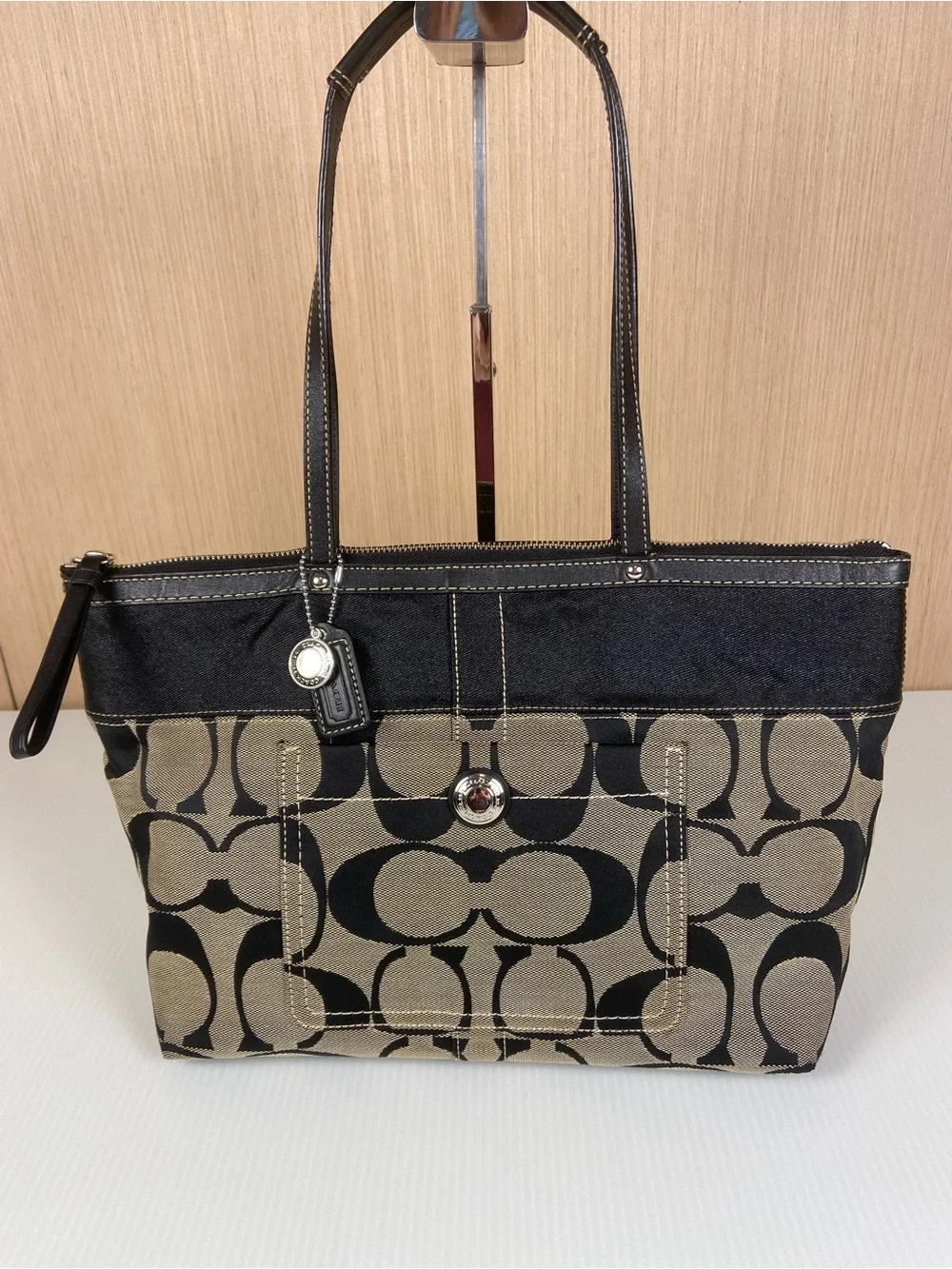 Coach 13705 Signature Gallery Tote Khaki Black Tattersall Plaid Shoulder Bag